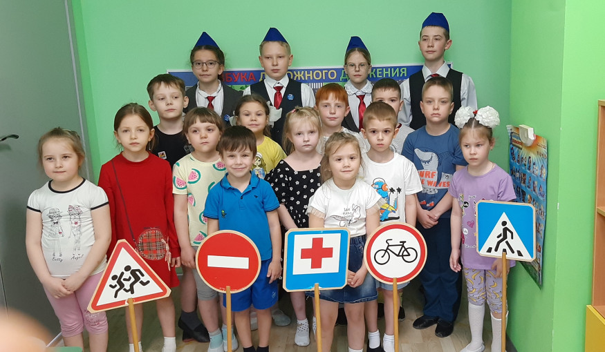 Совместные беседы о соблюдении ПДД. Совместные беседы о соблюдении ПДД.
